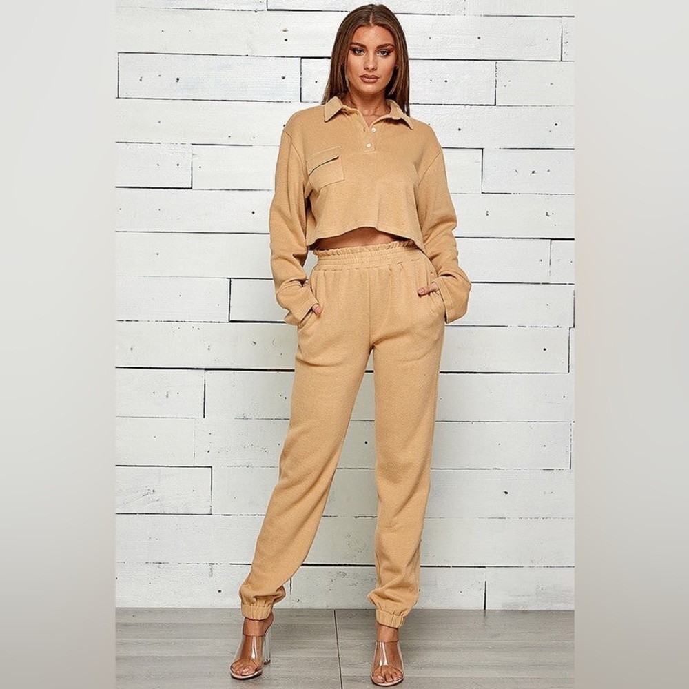 Crop top sweater with matching jogger set outfit nwt